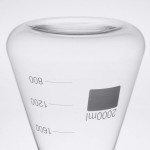 American Metalcraft GF68 Chemistry Collection 68 oz. (2000 mL) Erlenmeyer Flask Glass