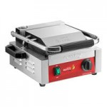 Avantco PG400S Commercial Dual Panini Sandwich Grill with Smooth Plates and 19 5/8 Avantco PG400S Commercial Dual Panini Sandwich Grill with Smooth Plates and 19 5/8