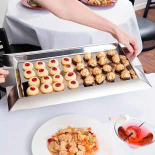 Vollrath 82095 Rectangular Stainless Steel Serving Tray with Handles - 21 Vollrath 82095 Rectangular Stainless Steel Serving Tray with Handles - 21
