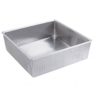Bon Chef 9500P 245 oz. Pewter Glo Cast Aluminum Straight Sided Square Bowl