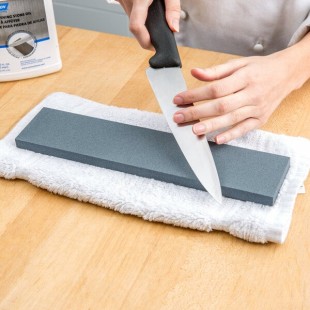 Victorinox 4.3391.5 Replacement Crystolon Coarse Sharpening Stone Victorinox 4.3391.5 Replacement Crystolon Coarse Sharpening Stone