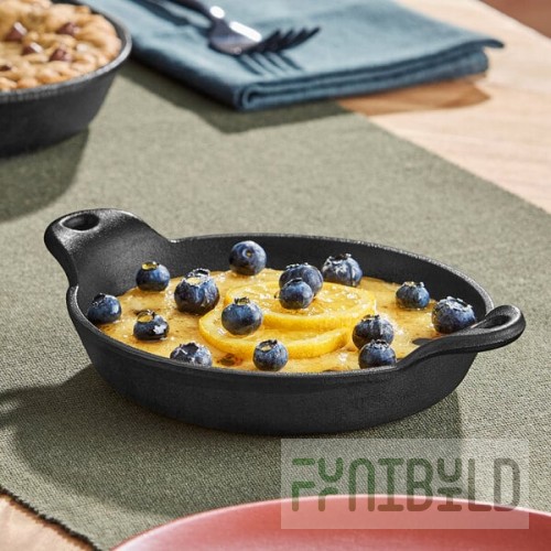 Lodge HMSRD 14 oz. Pre-Seasoned Heat-Treated Mini Cast Iron Round Casserole Dish