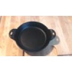Lodge HMSRD 14 oz. Pre-Seasoned Heat-Treated Mini Cast Iron Round Casserole Dish Lodge HMSRD 14 oz. Pre-Seasoned Heat-Treated Mini Cast Iron Round Casserole Dish