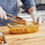 Vollrath 9042410 Super Pan® 1/4 Size Amber High Heat Plastic Food Pan - 2 1/2 Vollrath 9042410 Super Pan® 1/4 Size Amber High Heat Plastic Food Pan - 2 1/2