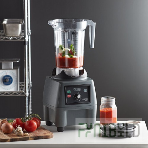 Waring CB15VP 3 3/4 hp Commercial Food Blender with Variable Speed Control Dial and 1 Gallon Copolyester Container - 120V