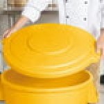 Carlisle 84103304 Bronco 32 Gallon Yellow Flat Round Trash Can Lid