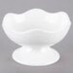 10 Strawberry Street WTR-5FTDWVBWL Whittier 5 oz. White Wavy Footed Porcelain Bowl - 48/Case 10 Strawberry Street WTR-5FTDWVBWL Whittier 5 oz. White Wavy Footed Porcelain Bowl - 48/Case