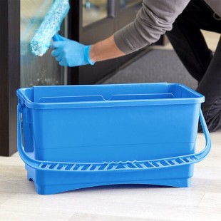 Lavex 6 Gallon Window Cleaning Bucket with Sieve Lavex 6 Gallon Window Cleaning Bucket with Sieve