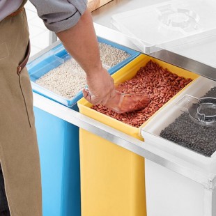 Channel 10 Gallon / 160 Cup Yellow Ingredient Bin 123B-YELLOW Channel 10 Gallon / 160 Cup Yellow Ingredient Bin 123B-YELLOW