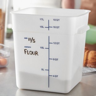 Carlisle 18 Qt. White Square Polyethylene Food Storage Container Carlisle 18 Qt. White Square Polyethylene Food Storage Container