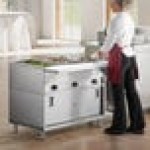 ServIt Three Pan Open Well Electric Steam Table with Fully Enclosed Base - 120V, 1,500W