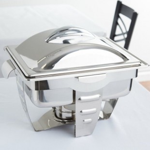 Vollrath 49529 4.1 Qt. Maximillian Rectangular Chafer Half Size with Stainless Steel Accents Vollrath 49529 4.1 Qt. Maximillian Rectangular Chafer Half Size with Stainless Steel Accents