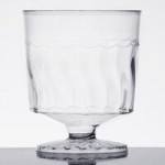 Fineline Platter Pleasers 3405-CL Disposable 35 oz. Clear Plastic Carafe with Lid Fineline Platter Pleasers 3405-CL Disposable 35 oz. Clear Plastic Carafe with Lid