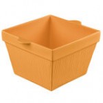 TableCraft CW1490R 6.5 Qt. Red Cast Aluminum Square Condiment Bowl TableCraft CW1490R 6.5 Qt. Red Cast Aluminum Square Condiment Bowl