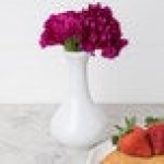 Arcoroc R0882 Candour 6.25 oz. Porcelain Vase by Arc Cardinal - 16/Case Arcoroc R0882 Candour 6.25 oz. Porcelain Vase by Arc Cardinal - 16/Case