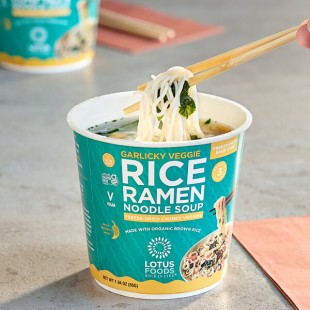 Lotus Foods Garlicky Vegetable Rice Ramen Noodle Soup Cup 1.94 oz. - 6/Case Lotus Foods Garlicky Vegetable Rice Ramen Noodle Soup Cup 1.94 oz. - 6/Case