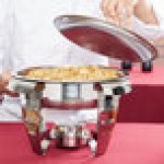 Vollrath 49521 4.2 Qt. Maximillian Steel Medium Round Chafer with Stainless Steel Accents Vollrath 49521 4.2 Qt. Maximillian Steel Medium Round Chafer with Stainless Steel Accents