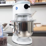 Globe SP05 5 Qt. Bowl Lift Countertop Mixer with Guard & Standard Accessories - 120V, 1/5 hp
