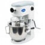 Globe SP05 5 Qt. Bowl Lift Countertop Mixer with Guard & Standard Accessories - 120V, 1/5 hp