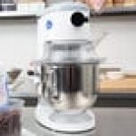 Globe SP05 5 Qt. Bowl Lift Countertop Mixer with Guard & Standard Accessories - 120V, 1/5 hp