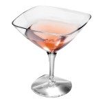 Solia 1.9 oz. Clear Plastic Mini Martini Cup - 300/Case Solia 1.9 oz. Clear Plastic Mini Martini Cup - 300/Case