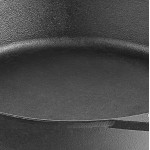 Valor 3-Piece Pre-Seasoned Cast Iron Skillet Set - Includes 8 Valor 3-Piece Pre-Seasoned Cast Iron Skillet Set - Includes 8