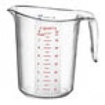 WebstaurantStore 2 Qt. (8 Cups) Clear Plastic Measuring Cup