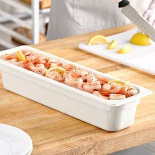 Cambro 24LPCW148 Camwear® 1/2 Size Long White Polycarbonate Food Pan - 4 Cambro 24LPCW148 Camwear® 1/2 Size Long White Polycarbonate Food Pan - 4