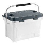 CaterGator CG20PA Panda 20 Qt. Rotomolded Outdoor Cooler / Ice Chest