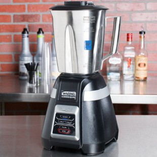 Waring BB320S Blade 48 oz. Bar Blender with Stainless Steel Container and Electronic Keypad Controls - 120V