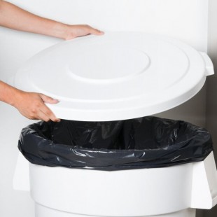 Carlisle 84105602 Bronco 55 Gallon White Flat Round Trash Can Lid Carlisle 84105602 Bronco 55 Gallon White Flat Round Trash Can Lid