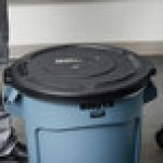 Rubbermaid® FG261960BLA BRUTE 20 Gallon Black Round Trash Can Lid