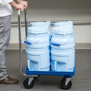 Vollrath Traex® Safety Mate 100lb. Ice Tote Transport Set with 4 Ice Totes and Dolly Vollrath Traex® Safety Mate 100lb. Ice Tote Transport Set with 4 Ice Totes and Dolly