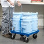 Vollrath Traex® Safety Mate 100lb. Ice Tote Transport Set with 4 Ice Totes and Dolly