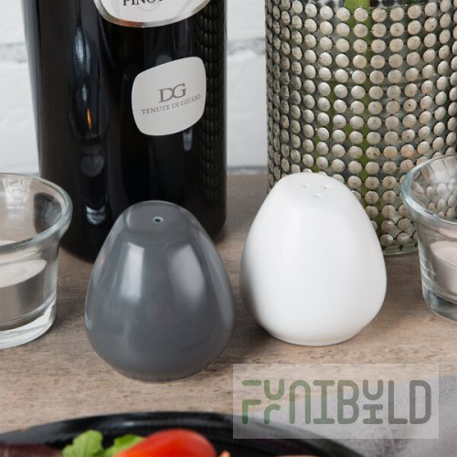 American Metalcraft PSP2 2 oz. Porcelain Salt and Pepper Shaker Set