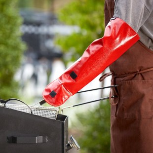 San Jamar EZKSL Red EZ-KLEEN® Sleeve Guard - 16 San Jamar EZKSL Red EZ-KLEEN® Sleeve Guard - 16