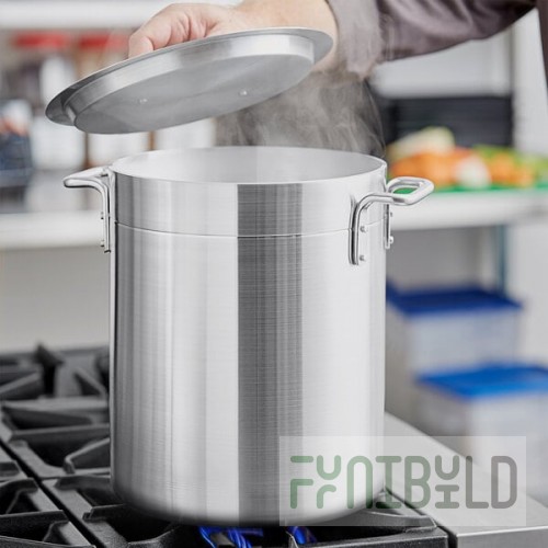 Choice 16 Qt. Standard Weight Aluminum Stock Pot with Cover