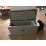 Grizzly Cooler 450 Qt. Tan Outdoor Merchandiser / Cooler
