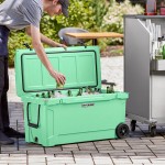 CaterGator CG100SFW Seafoam 110 Qt. Mobile Rotomolded Outdoor Cooler / Ice Chest