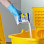 Spic and Span 02010 Floor Cleaner with Bleach 2.2 fl. oz. - 45/Case Spic and Span 02010 Floor Cleaner with Bleach 2.2 fl. oz. - 45/Case