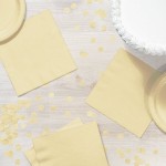 Creative Converting 58161B Ivory 3-Ply 1/4 Fold Luncheon Napkin - 500/Case