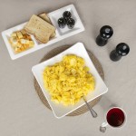 10 Strawberry Street WTR-10SQCPBWL Whittier 32 oz. White Square Porcelain Coupe Bowl - 12/Case