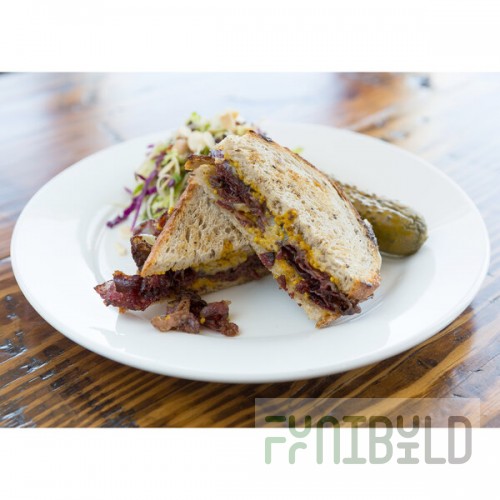 10 Strawberry Street BISTRO-40 Bistro 11