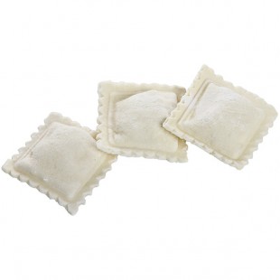 Bernardi Square Beef Ravioli 5 lb. - 2/Case Bernardi Square Beef Ravioli 5 lb. - 2/Case