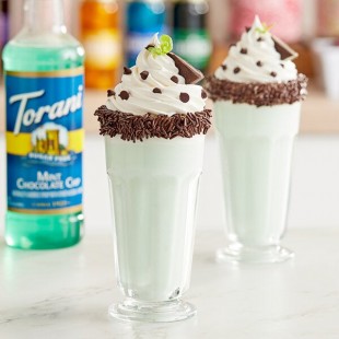 Torani Sugar-Free Mint Chocolate Chip Flavoring Syrup 750 mL Plastic Bottle