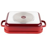 GET Heiss 5 Qt. Red Enamel Coated Cast Aluminum Roasting Pan with Lid - 12 7/8
