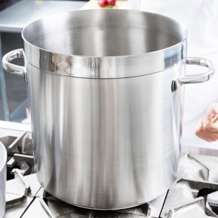 Vollrath 3109 Centurion 38 Qt. Stainless Steel Stock Pot