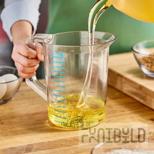 Rubbermaid® FG321700CLR Bouncer 2 Qt. Clear Polycarbonate Plastic Measuring Cup