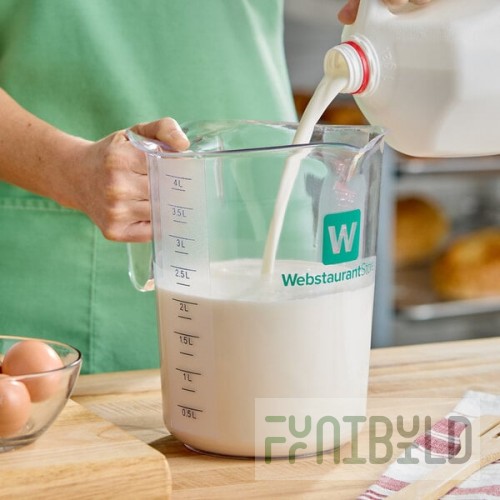WebstaurantStore 4 Qt. (16 Cups) Clear Plastic Measuring Cup