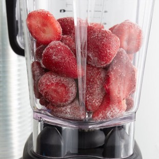30 lb. IQF Whole Strawberries 30 lb. IQF Whole Strawberries